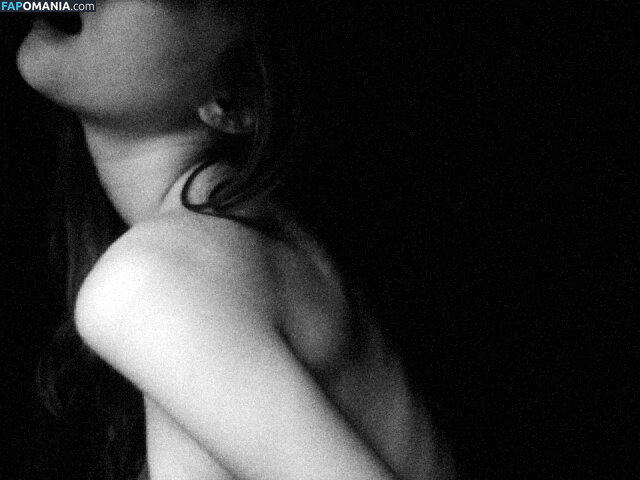 Ali Michaels Nude Leaked Photo #31