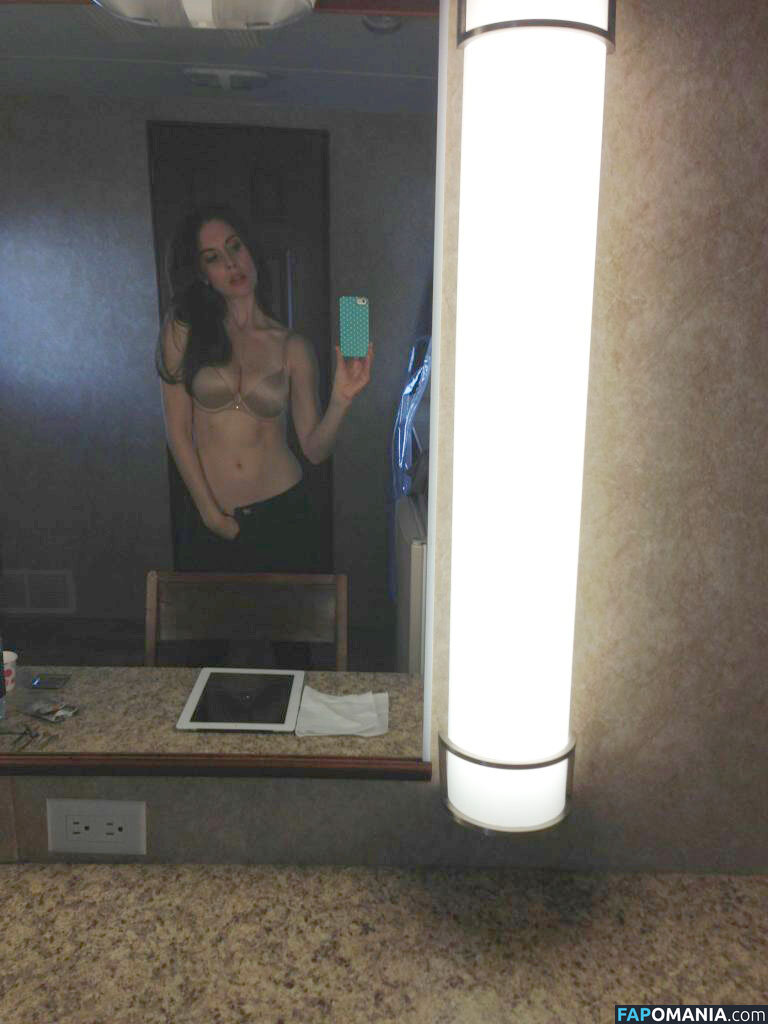 Alison Brie Nude Leaked Photo #37