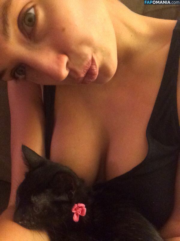 Alyssa Arce Nude Leaked Photo #32