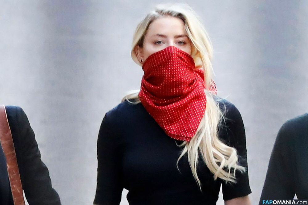 Amber Heard Nude Leaked Photo #74
