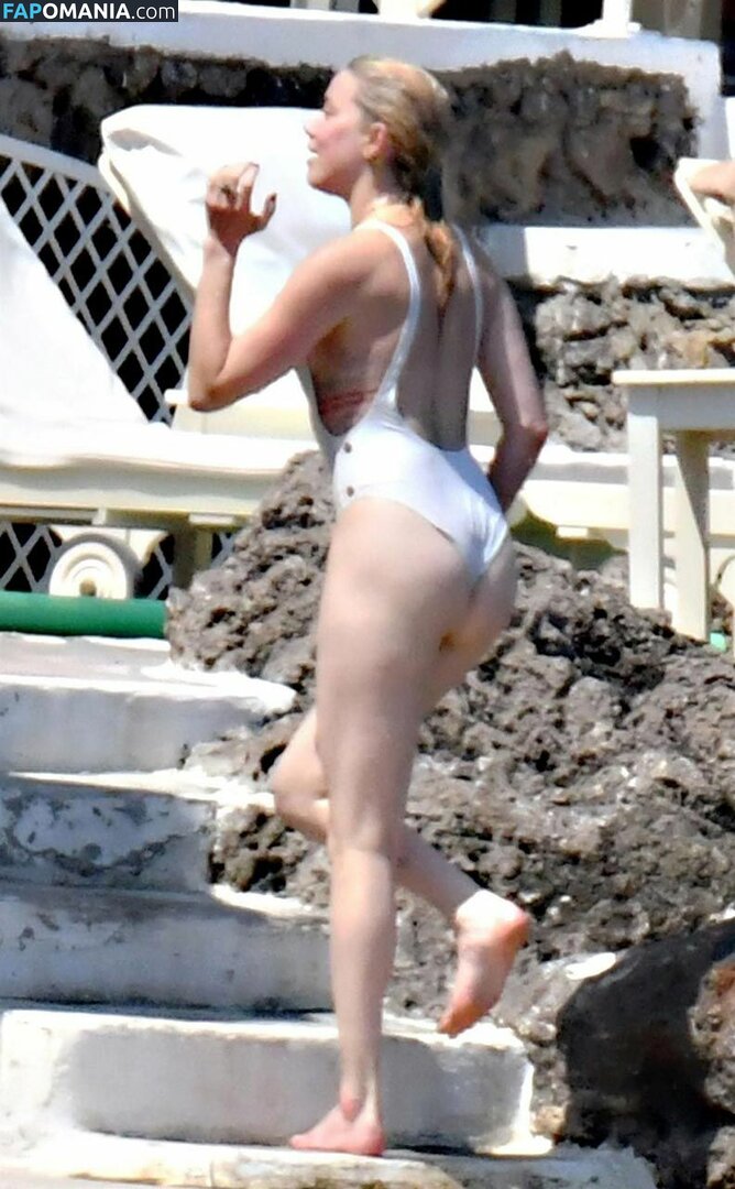 Amber Heard Nude Leaked Photo #150