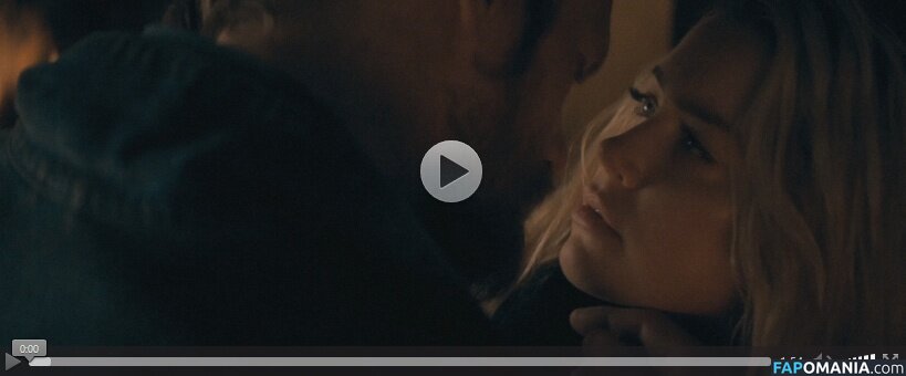 Amber Heard Nude Leaked Photo #313