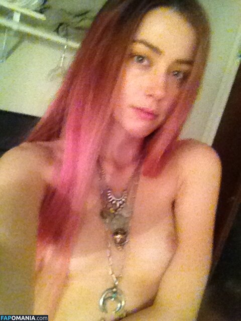 Amber Heard Nude Leaked Photo #322