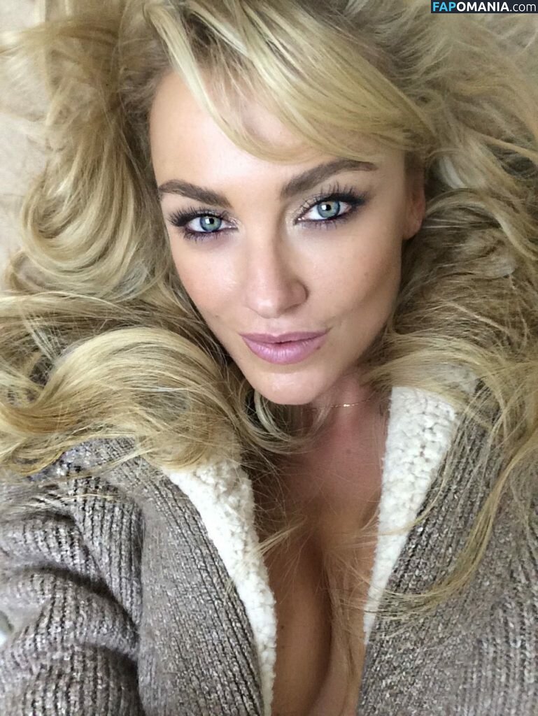 Amber Nichole Miller Nude Leaked Photo #57
