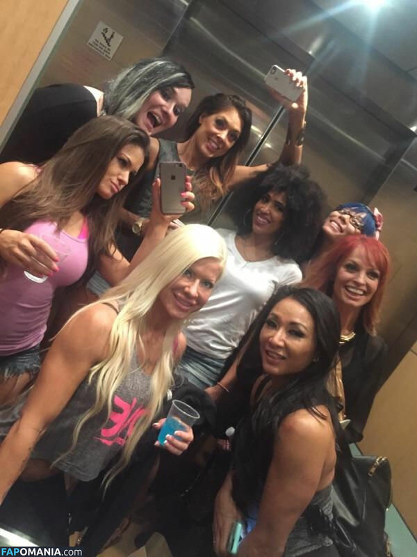 Angelina Love Nude Leaked Photo #14