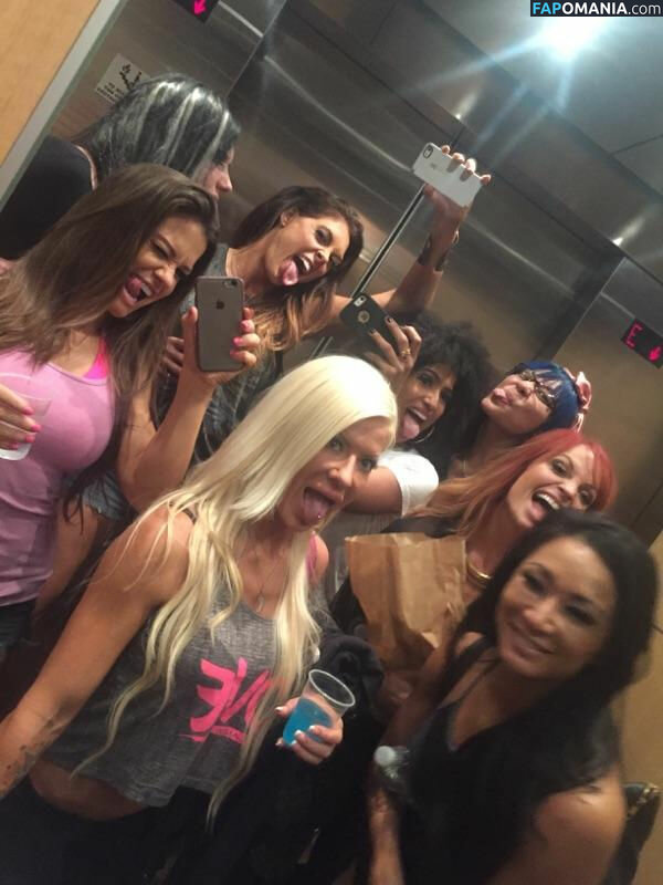 Angelina Love Nude Leaked Photo #24