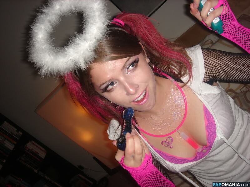 Anna Kendrick Nude Leaked Photo #34