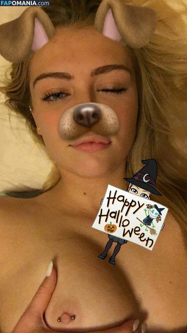 Annika Boron Nude Leaked Photo #38