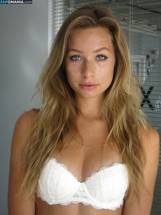 Ashlen Alexandra Nude Leaked Photo #24