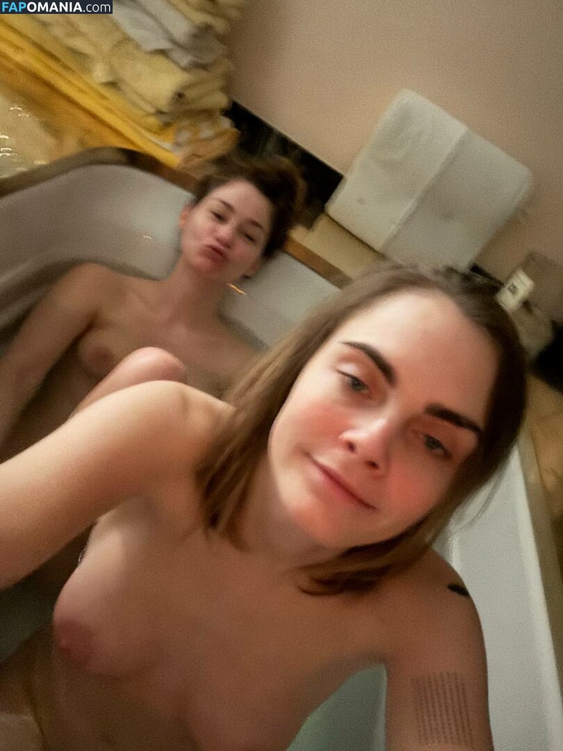 Ashley Benson And Cara Delevingne Nude Leaked Photo #69