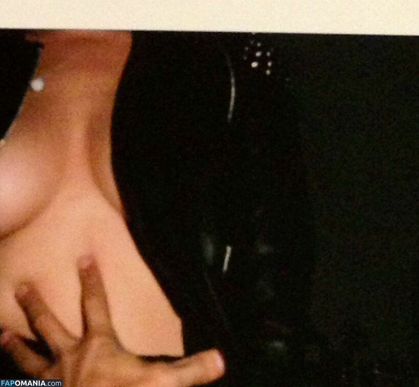 Ashley Benson Nude Leaked Photo #13