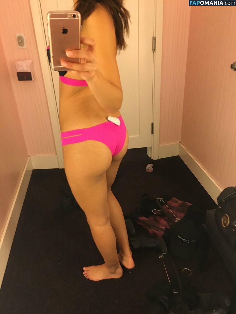 Aubrey Cleland Nude Leaked Photo #5