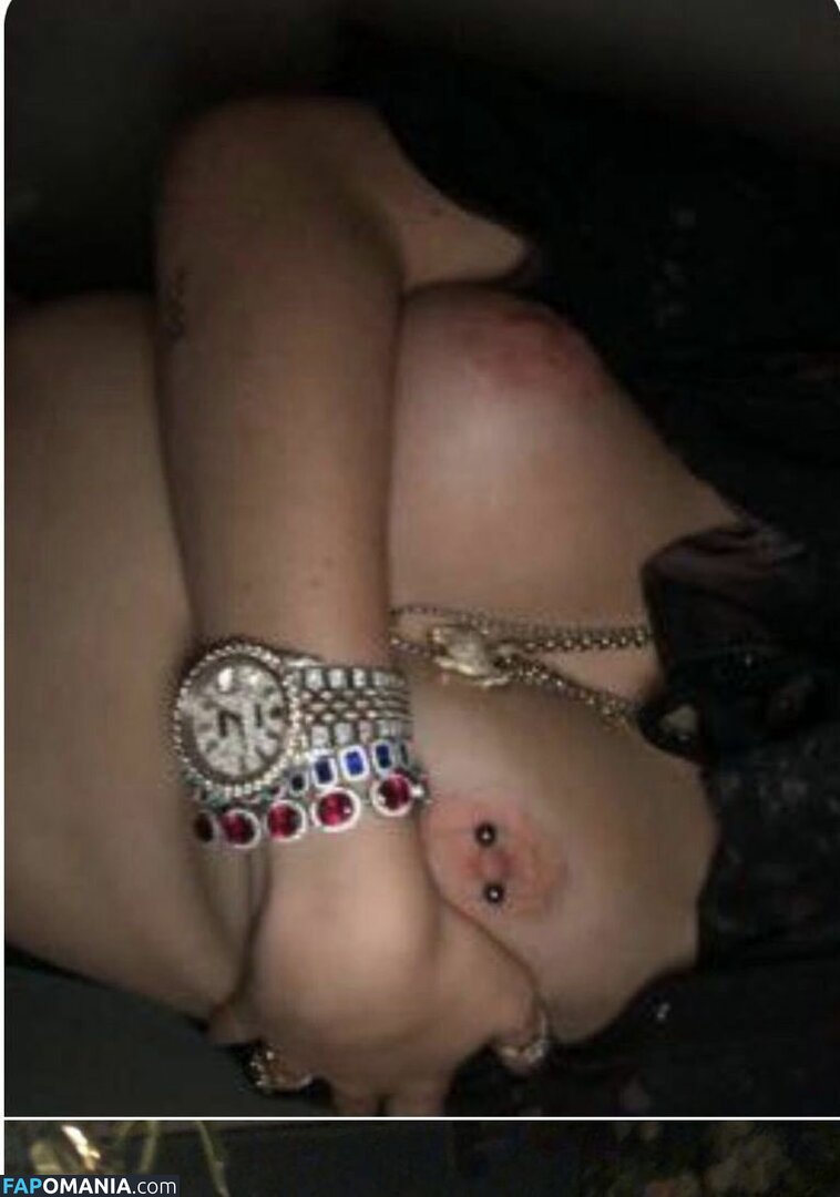 Bella Thorne Nude Leaked Photo #23