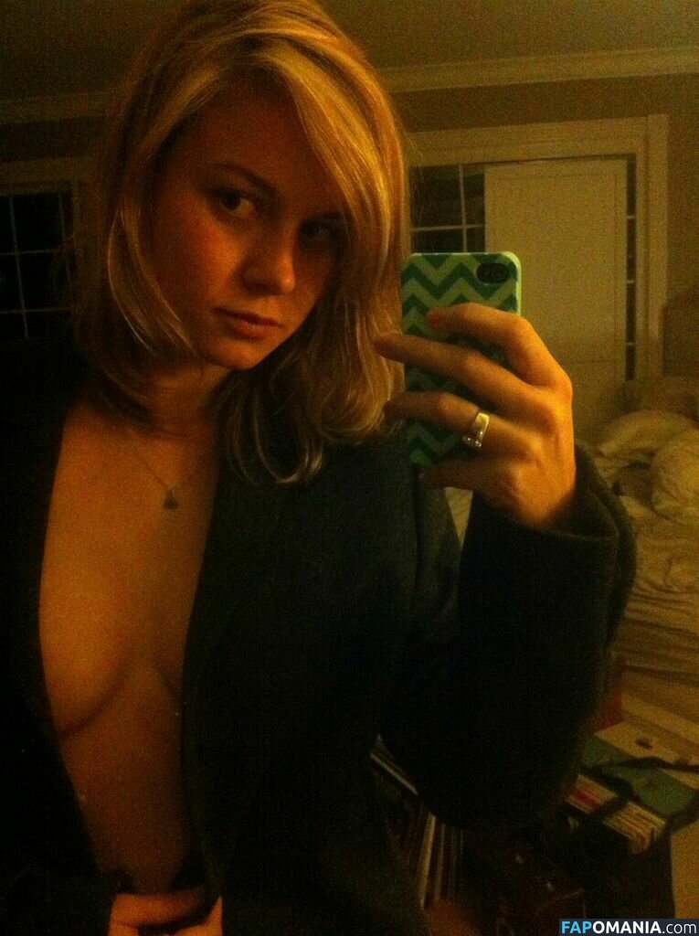 Brie Larson Nude Leaked Photo #12