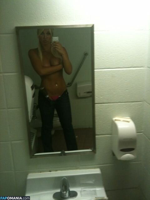 Brooke Hogan Nude Leaked Photo #3