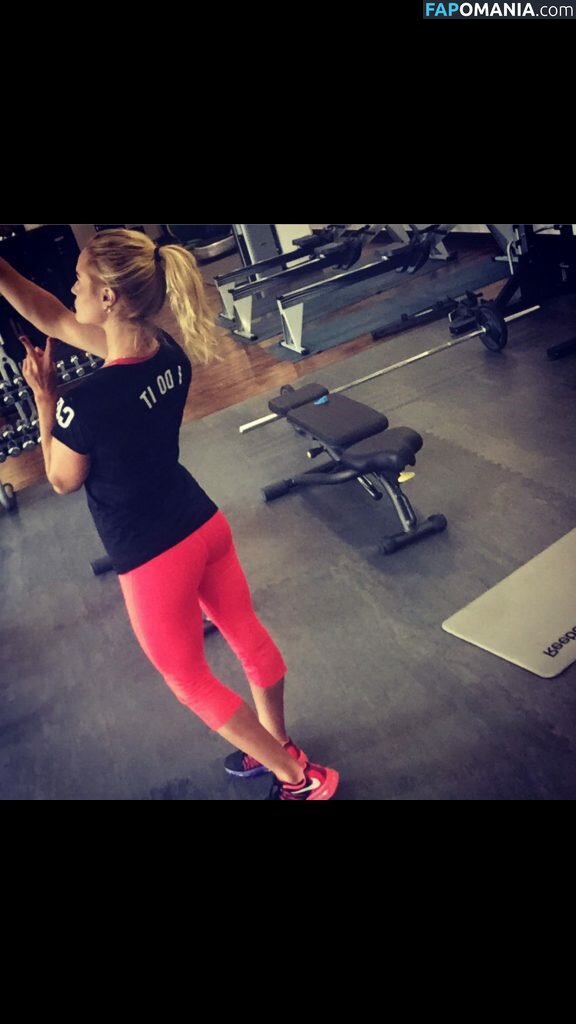 Carly Booth Nude Leaked Photo #40