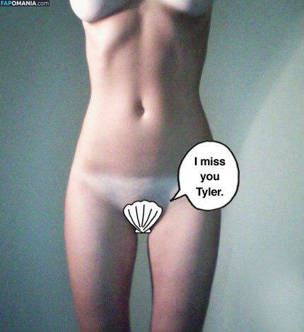 Charlotte Le Bon Nude Leaked Photo #11