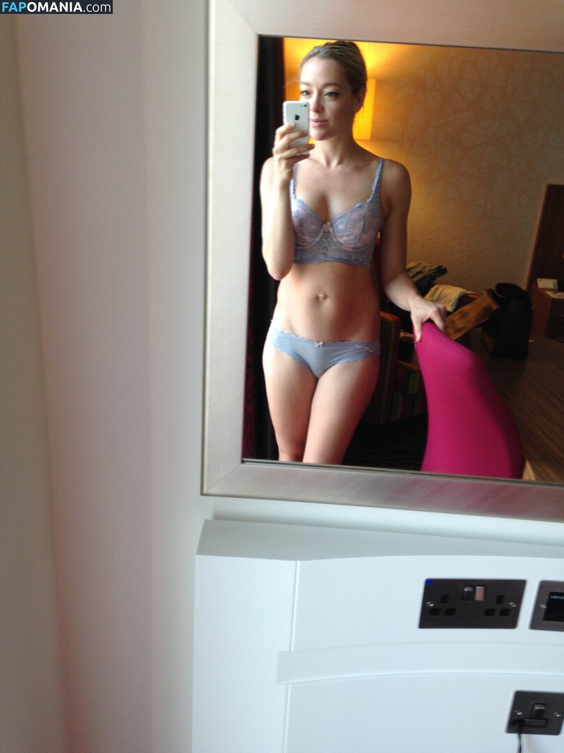 Cherry Healey Nude Leaked Photo #11
