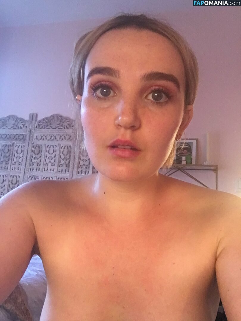 Chloe Fineman Nude Leaked Photo #41