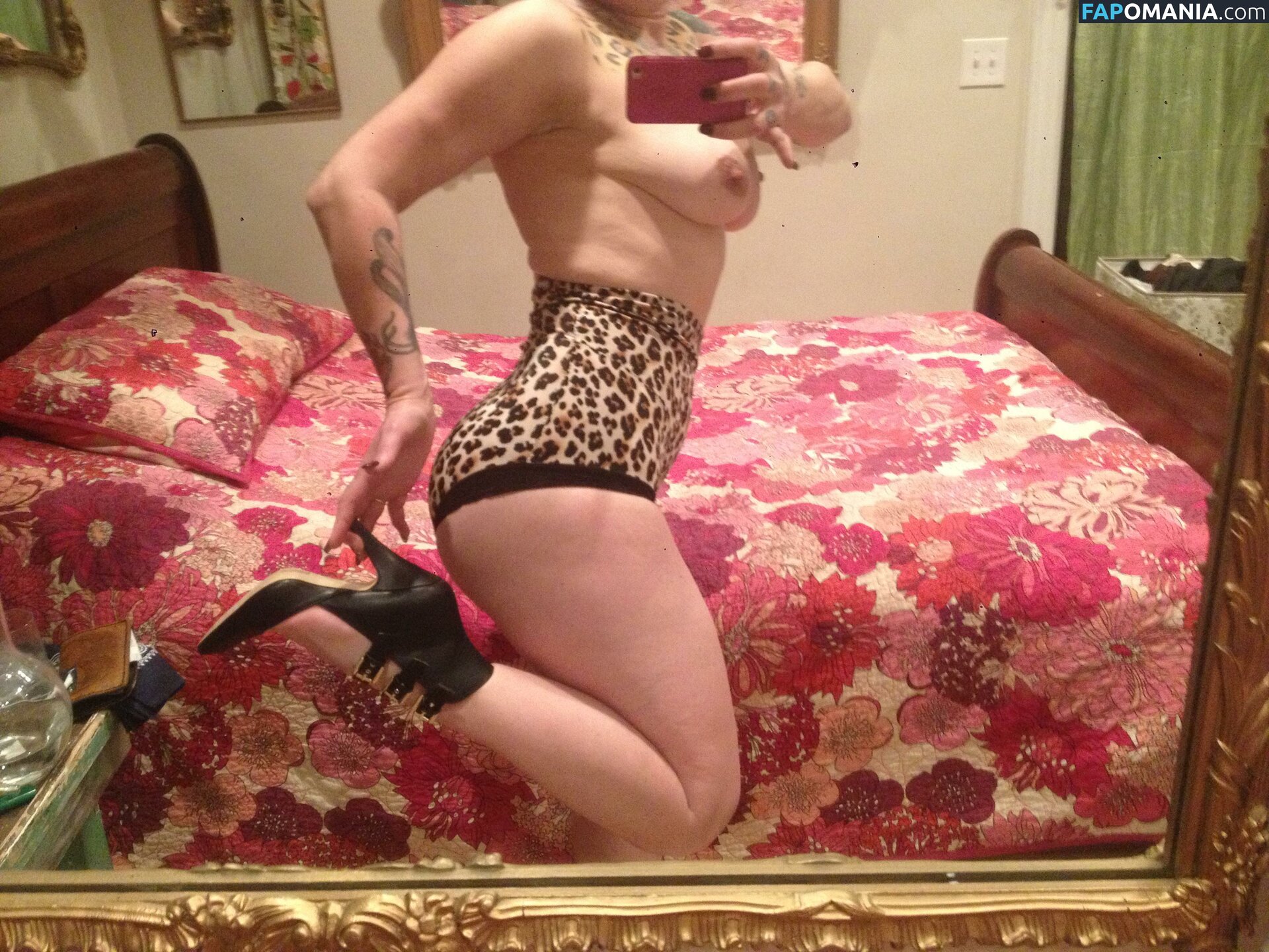 Danielle Colby Nude Leaked Photo #7