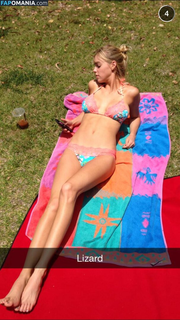 Elizabeth Turner Nude Leaked Photo #47