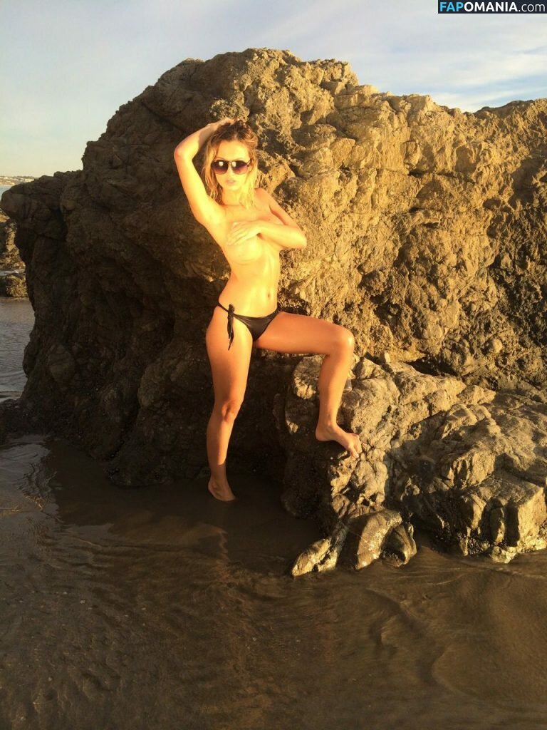 Ella Rose Nude Leaked Photo #15