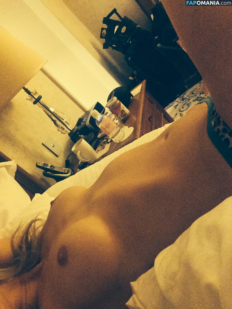 Ellie Goulding Nude Leaked Photo #37
