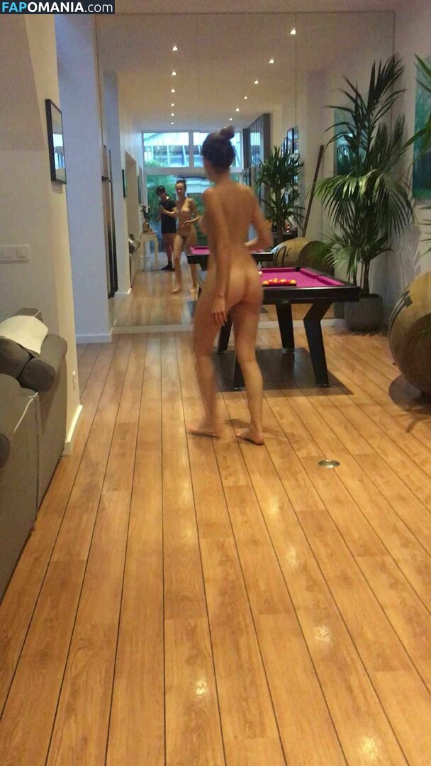 Elodie Fontan Nude Leaked Photo #4