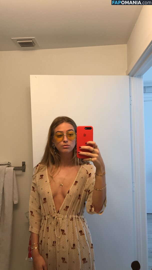 Emili Sindlev Nude Leaked Photo #12