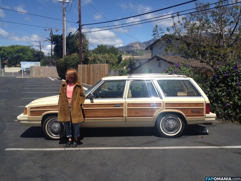 Emily Browning Nude Leaked Photo #24