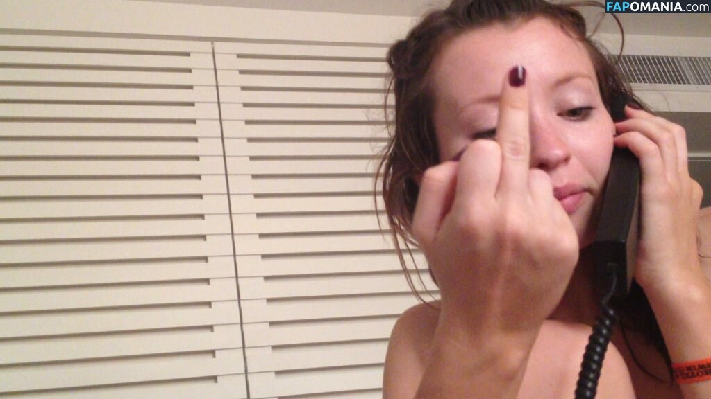 Emily Browning Nude Leaked Photo #36