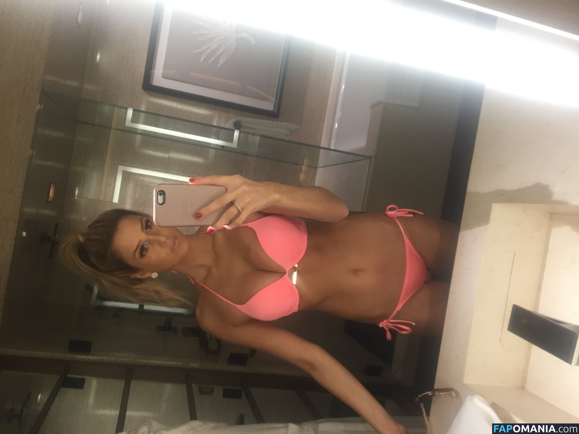 Emma Hernan Nude Leaked Photo #570