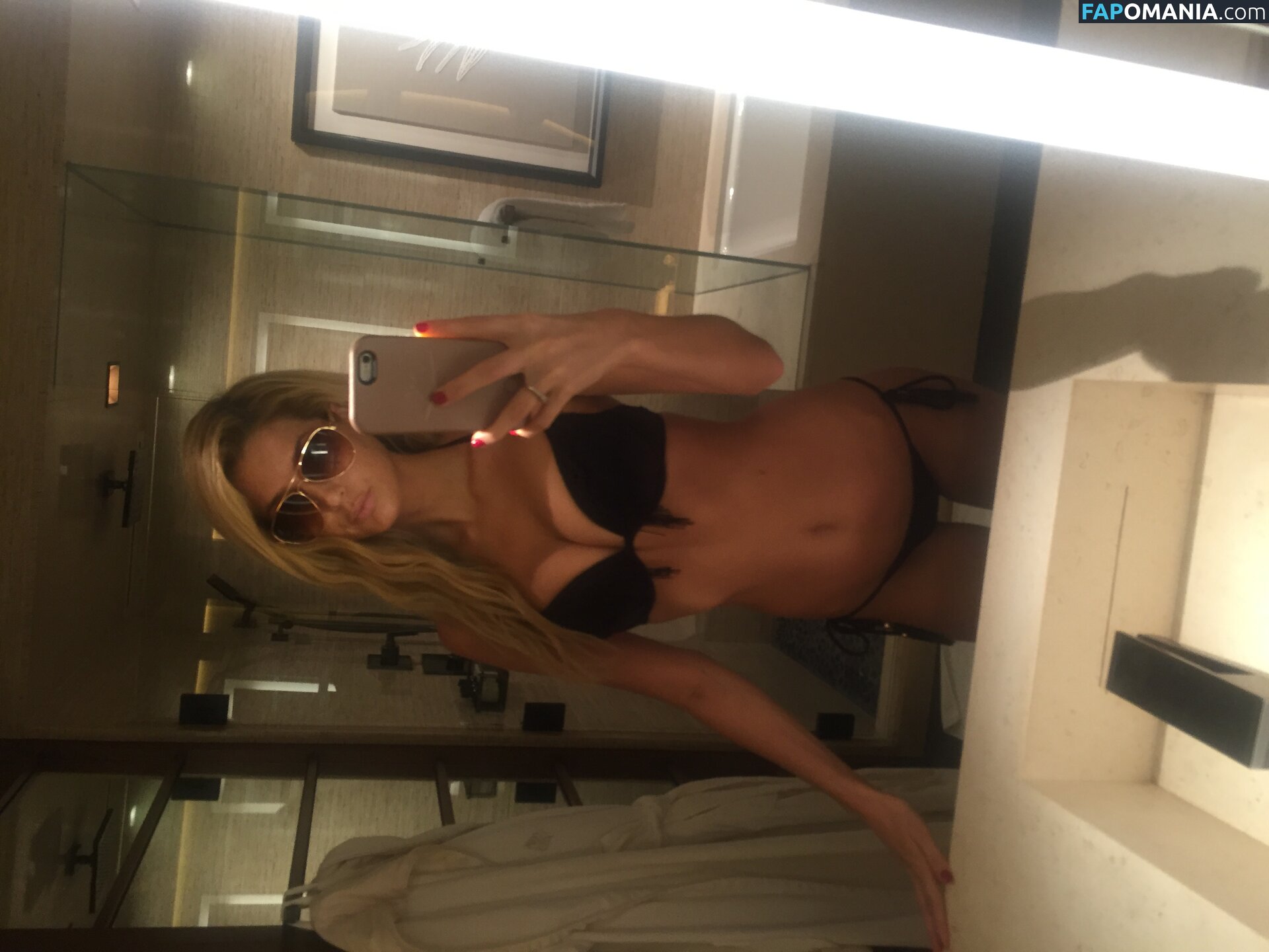 Emma Hernan Nude Leaked Photo #594