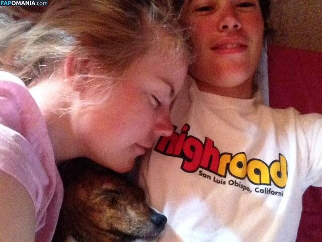 Emma Trott Nude Leaked Photo #7