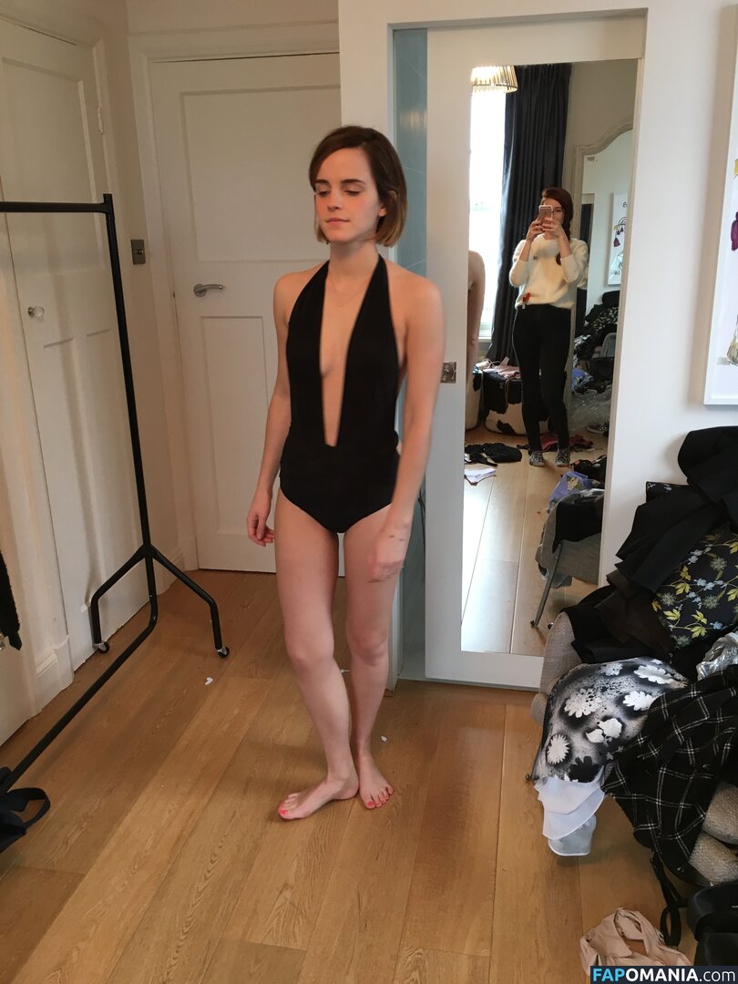 Emma Watson Nude Leaked Photo #25