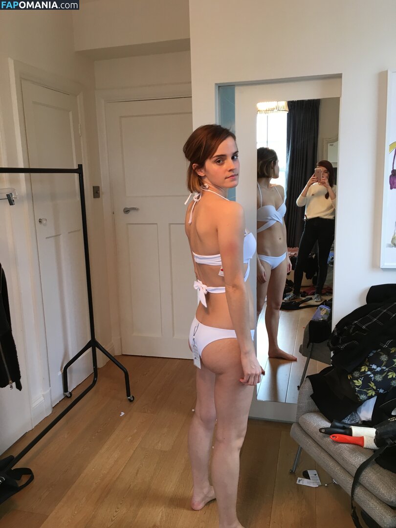 Emma Watson Nude Leaked Photo #35