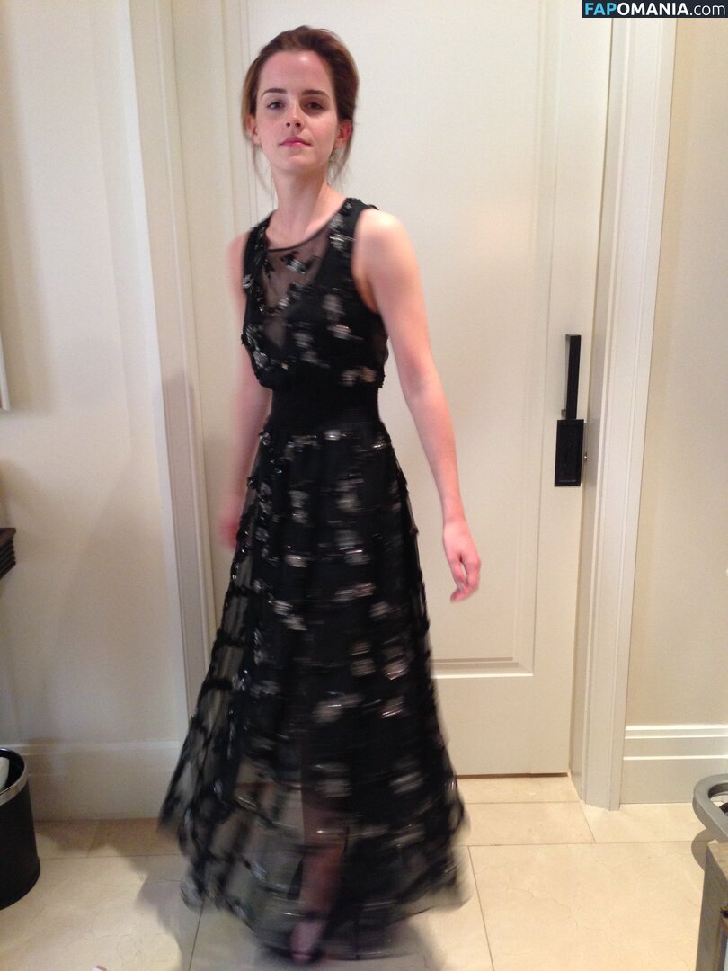 Emma Watson Nude Leaked Photo #101