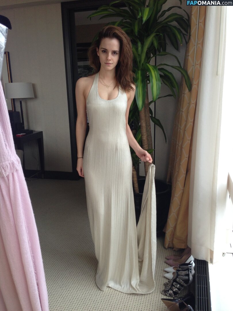 Emma Watson Nude Leaked Photo #116
