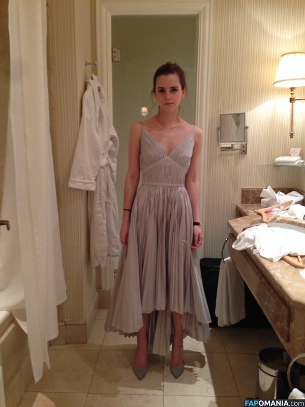 Emma Watson Nude Leaked Photo #134