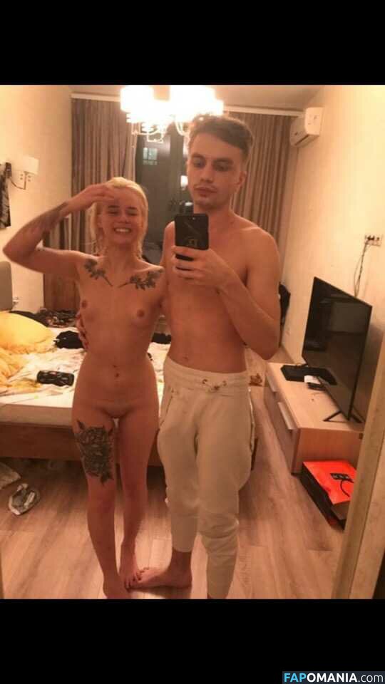 Gtfobae Nude Leaked Photo #8