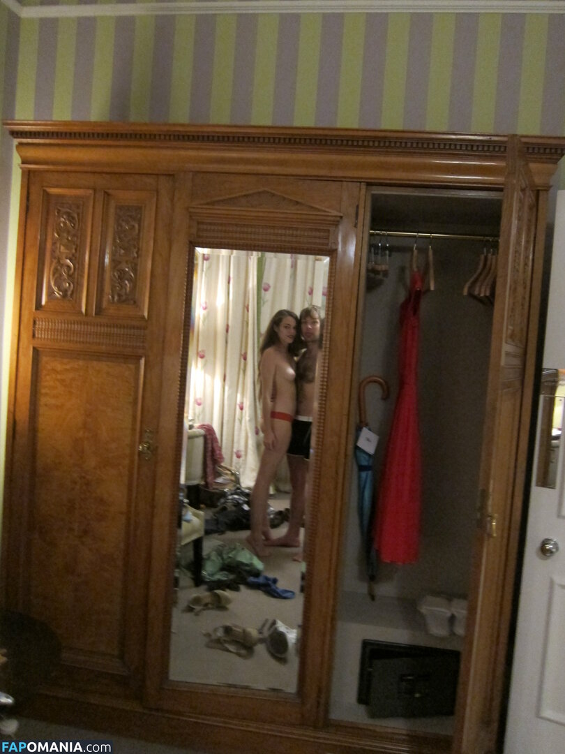 Hailey Gates And Paige Elkington Nude Leaked Photo #51