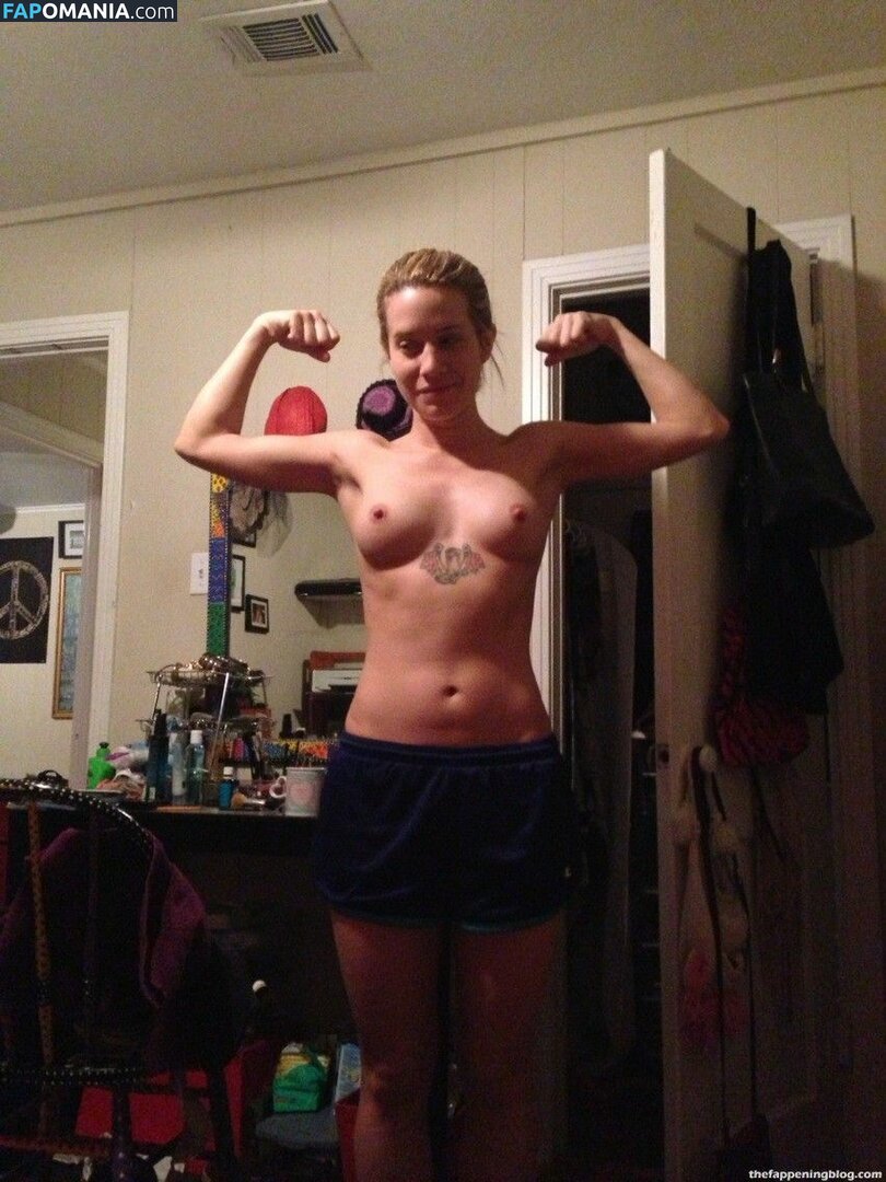 Hale Baskin Nude Leaked Photo #2