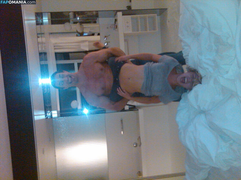 Hayden Panettiere Nude Leaked Photo #40