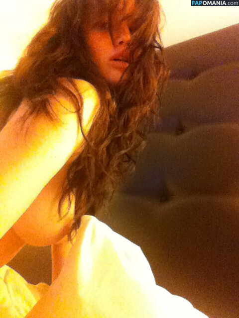 Jennifer Lawrence Nude Leaked Photo #49
