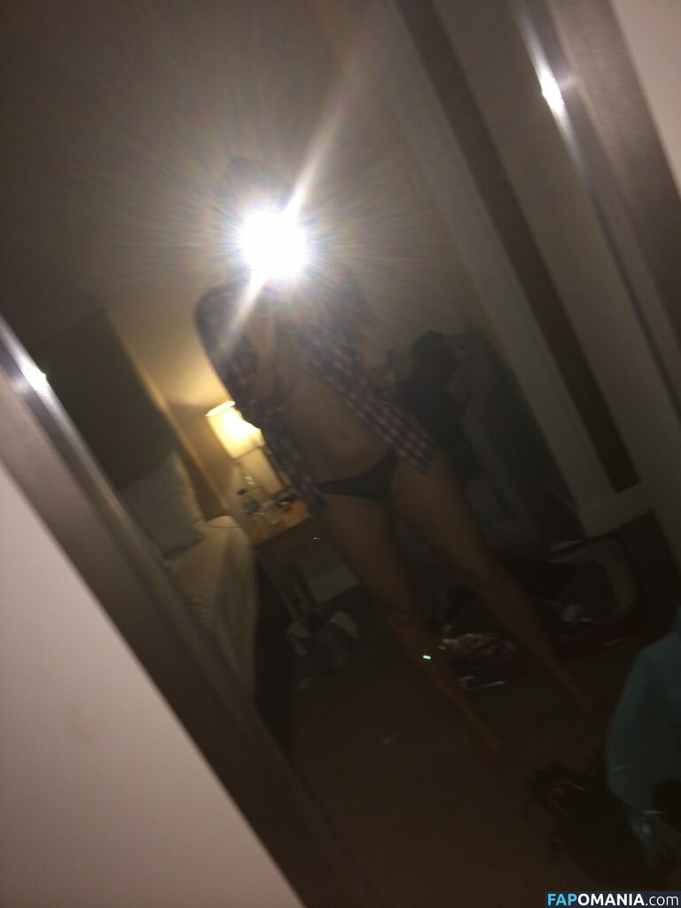 Jennifer Metcalfe Nude Leaked Photo #24
