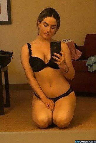 JoJo Levesque Nude Leaked Photo #1