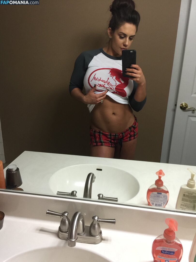 Kaitlyn WWE Nude Leaked Photo #164
