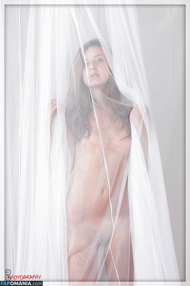 Katharina Bo Llig Nude Leaked Photo #16