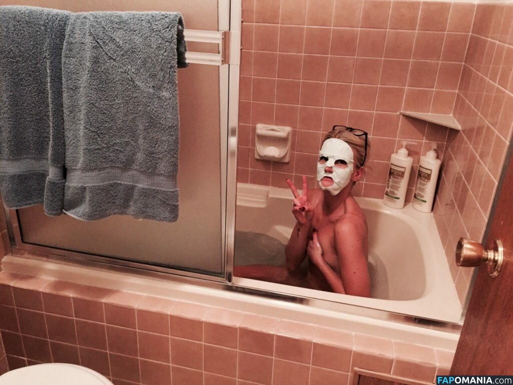 Kaylyn Kyle Nude Leaked Photo #39