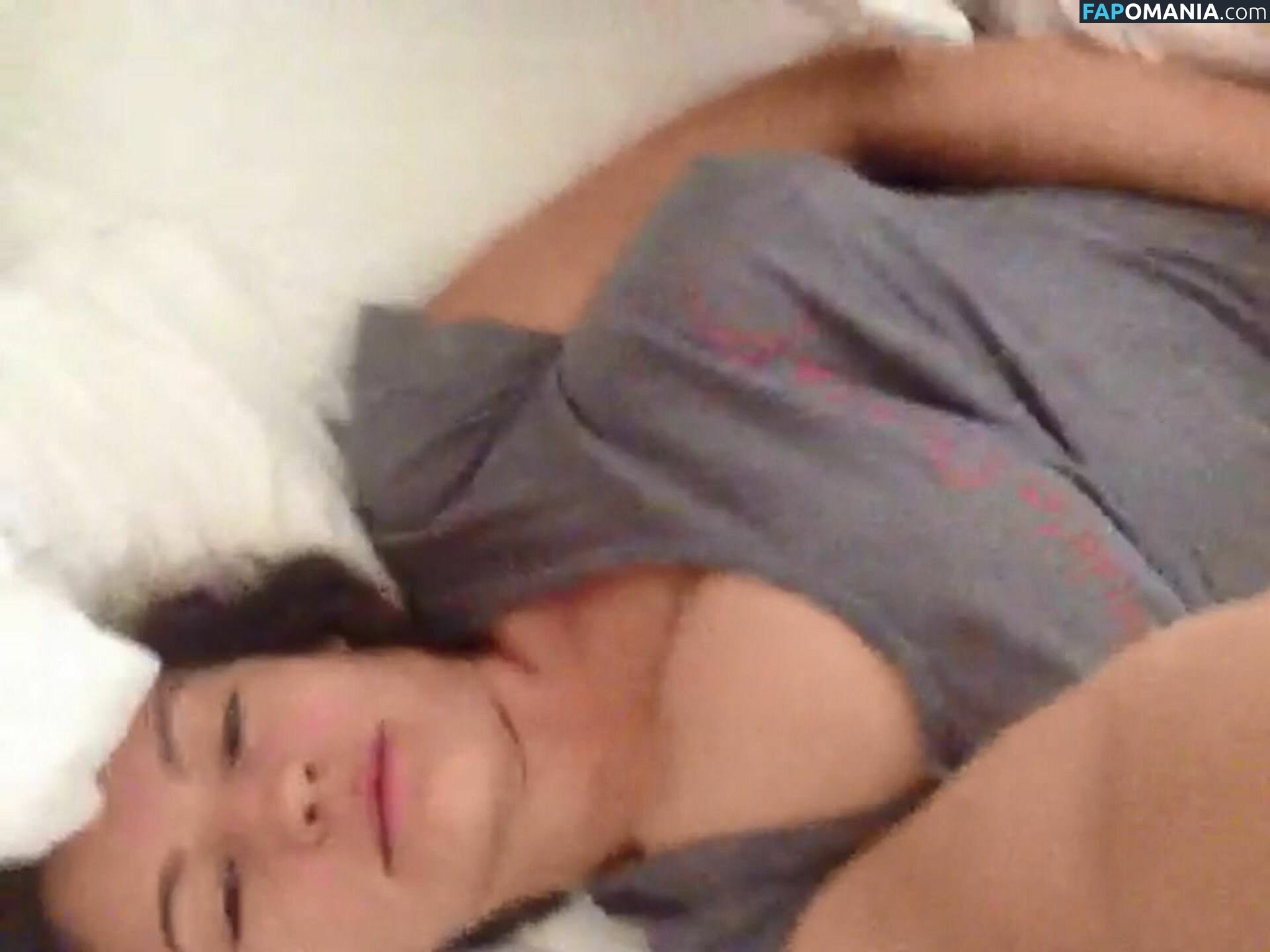 Kelly Brook Nude Leaked Photo #47